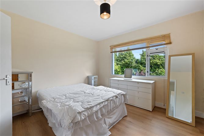 Photo 12 of 34 — Hillside, 8 Lake Lawn, Well Road, Douglas, Cork