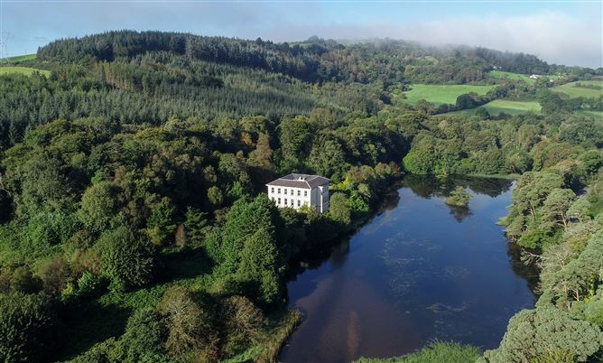 Main image for Pouldrew House and Waterfall, Kilmeaden, Waterford