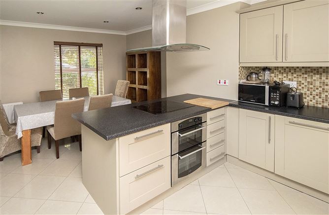 97 Cruachan, Abbeyside, Dungarvan, Co. Waterford