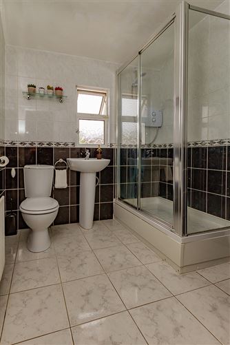 35 Thomas Moore Road , Walkinstown,   Dublin 12