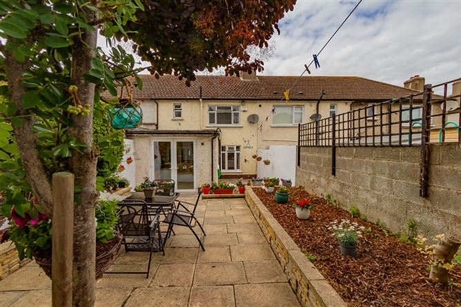 35 Thomas Moore Road , Walkinstown,   Dublin 12