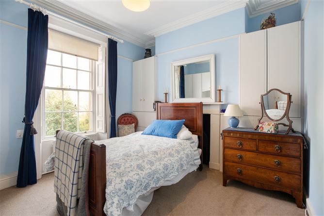 3 Wellington Place, Ballsbridge, Dublin 4