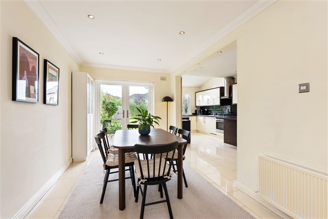 2 Woodstown Dale, Knocklyon, Dublin 16