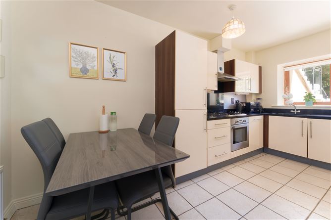 Photo 5 of 18 — 9 Stocking Wood Hall, Rathfarnham, Dublin 16
