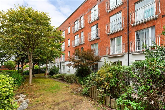 Photo 13 of 15 — 17 Derrynane Square, Dorset Street Lower, Dublin 7
