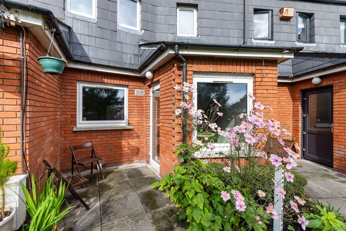Mews 4 Lucerne, 39 Castle Avenue, Clontarf, Dublin 3