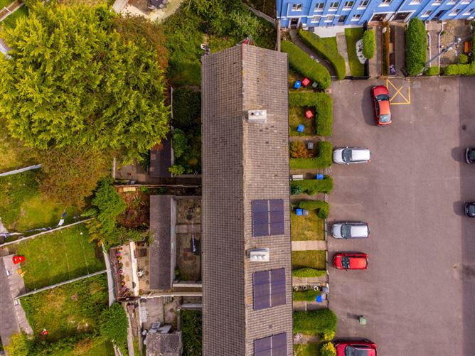 28 Allen Square, Ballymacthomas, Cork City