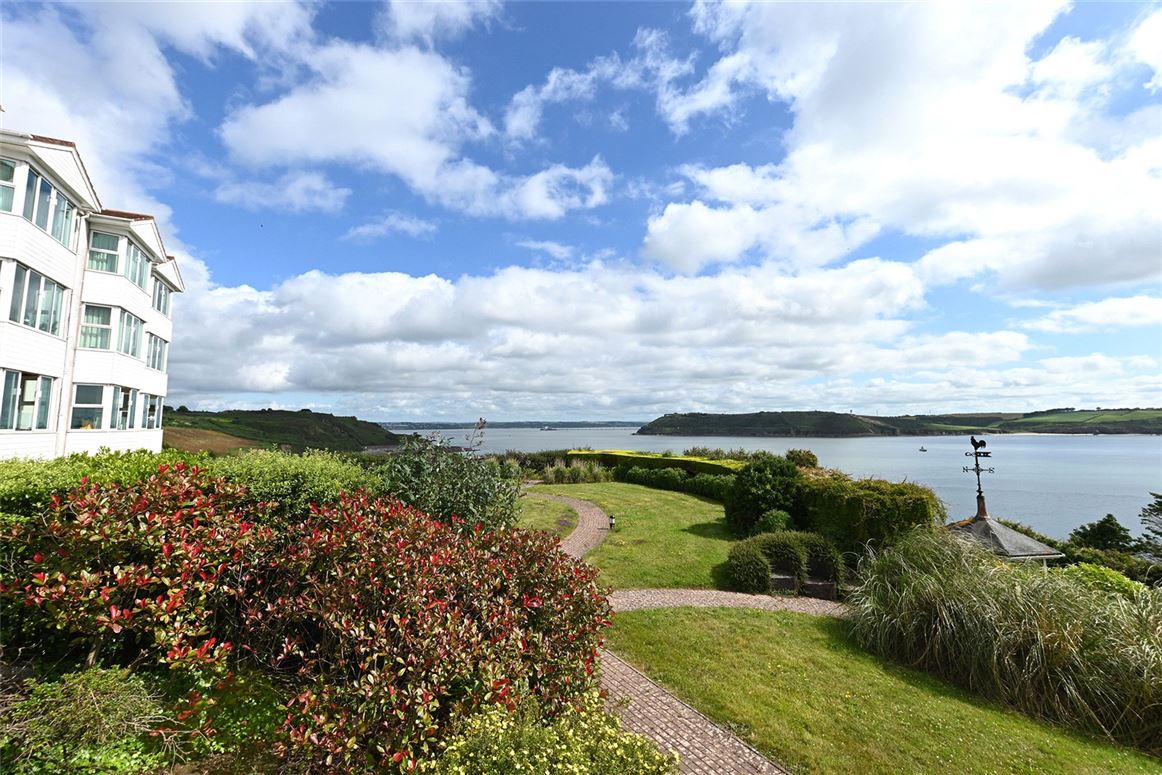 1 The Helm, Weavers Point, Crosshaven, Co. Cork