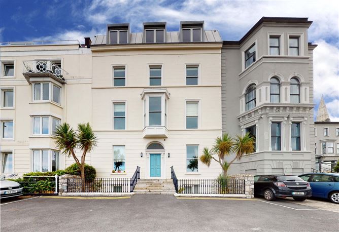 Main image for Apartment, 8 The Pierre, Victoria Terrace, A96, Dun Laoghaire, Co. Dublin