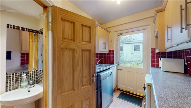 10 Crescent Gardens, East Wall, Dublin 3
