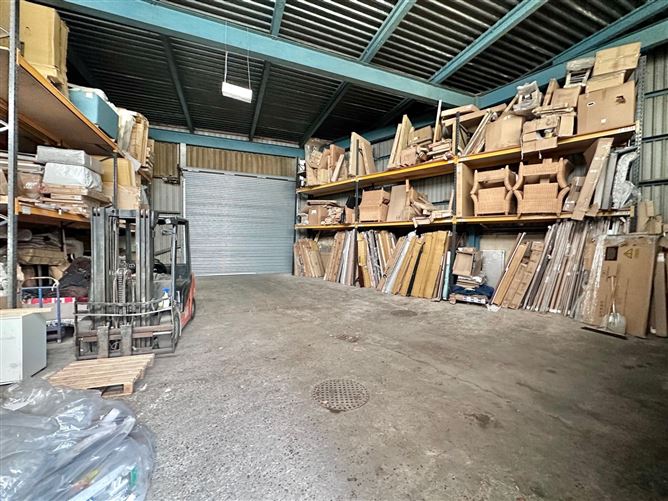 Industrial Warehouse, Swan Park, North Rd, Monaghan.