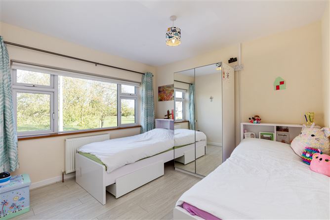 2 Alden Park, Sutton, Dublin 13