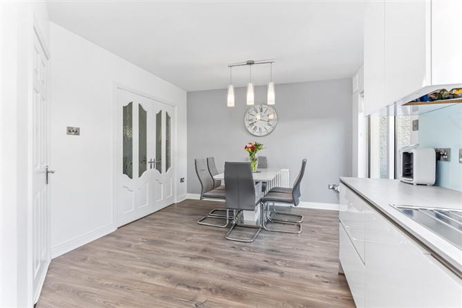 18 Finnsview, Finnstown Priory, Lucan, Dublin
