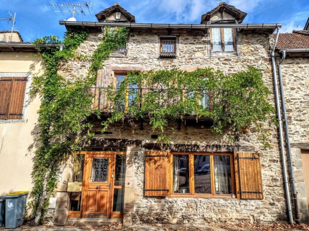 Private, Place du Foirail, Tarn, Pampelonne