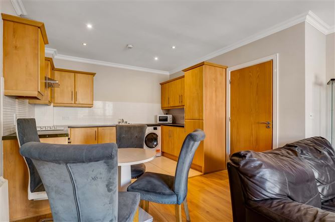 8 The Courtyard, Ashbourne, Co. Meath