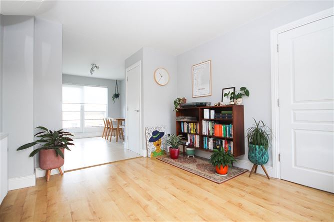 49 Hunters Hill, Hunters Wood, Ballycullen, Dublin 24