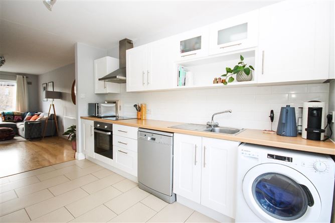 49 Hunters Hill, Hunters Wood, Ballycullen, Dublin 24