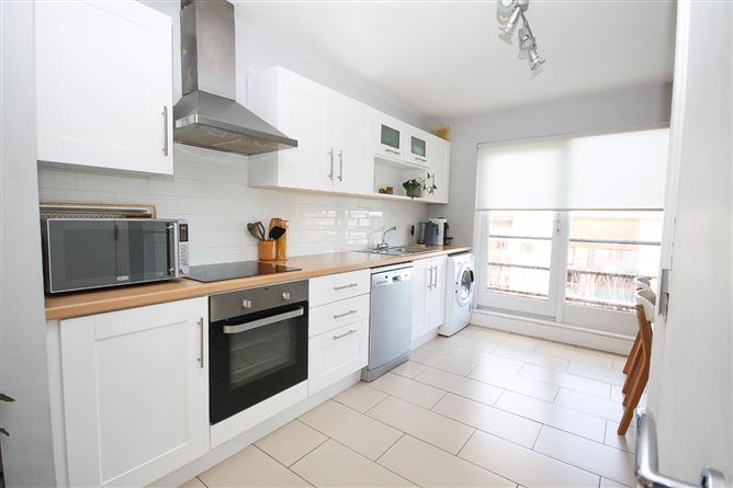 49 Hunters Hill, Hunters Wood, Ballycullen, Dublin 24