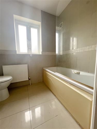 6B Rockypool Villas, Blessington, Wicklow