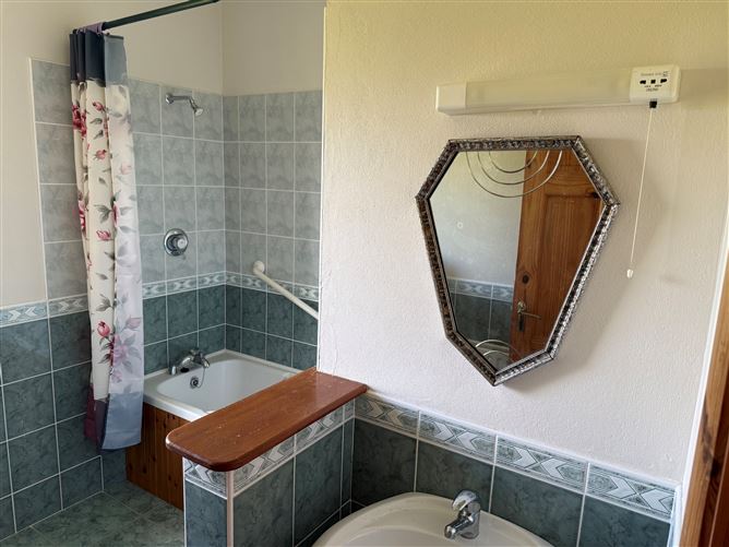 Ballinvounig, Dingle, Kerry