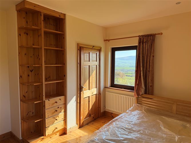 Ballinvounig, Dingle, Kerry