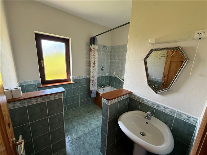 Ballinvounig, Dingle, Kerry