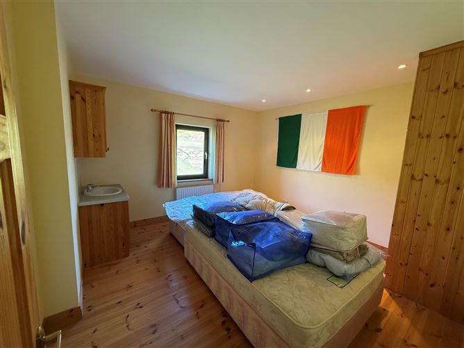 Ballinvounig, Dingle, Kerry