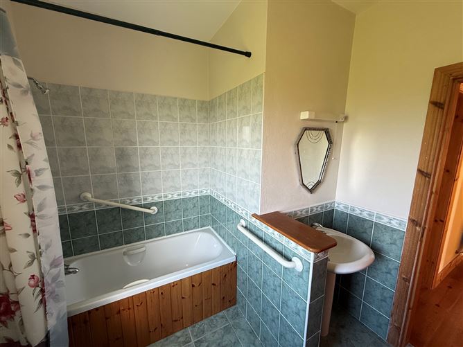 Ballinvounig, Dingle, Kerry