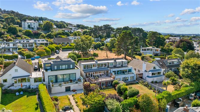 Photo 43 of 51 — 6 Knocknacree Park, Dalkey, County Dublin