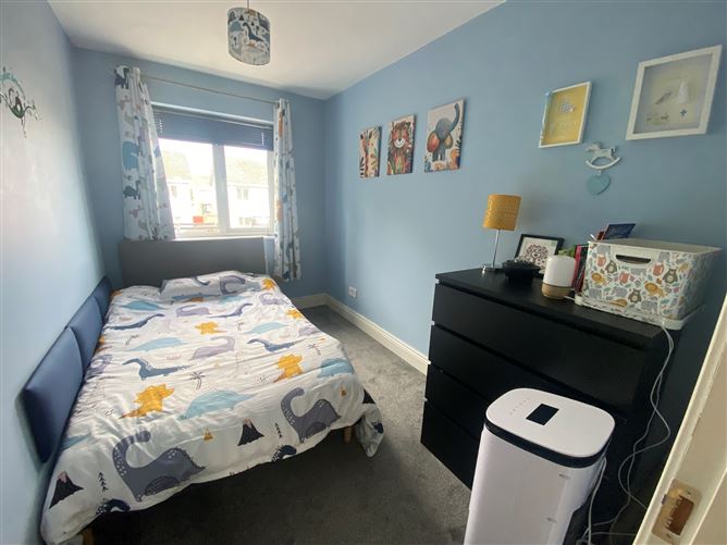Photo 18 of 28 — 20 Oak Manor, Mountmellick, Co. Laois