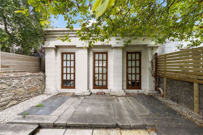 Photo 24 of 41 — 20 Sandymount Road, Sandymount, Dublin 4