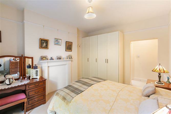 Photo 10 of 41 — 20 Sandymount Road, Sandymount, Dublin 4
