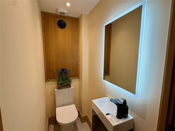 Apartment 2, 58 Pembroke Lane, Dublin 2, Dublin