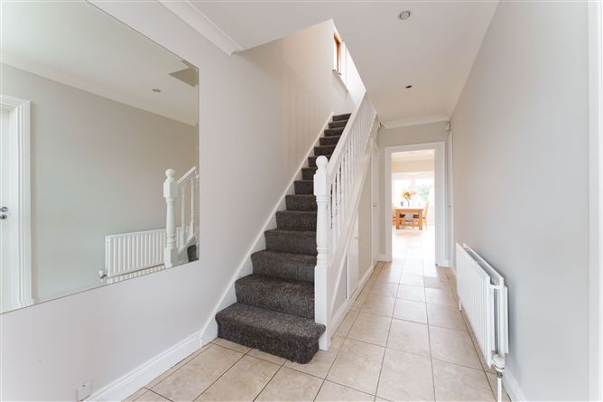 8 Belfield Close, Clonskeagh, Dublin 14