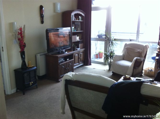 58 College View, Ballymun,  Dublin 11