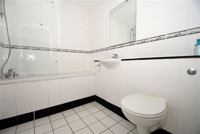 44 Raven Hall, Swords Central, Swords, County Dublin