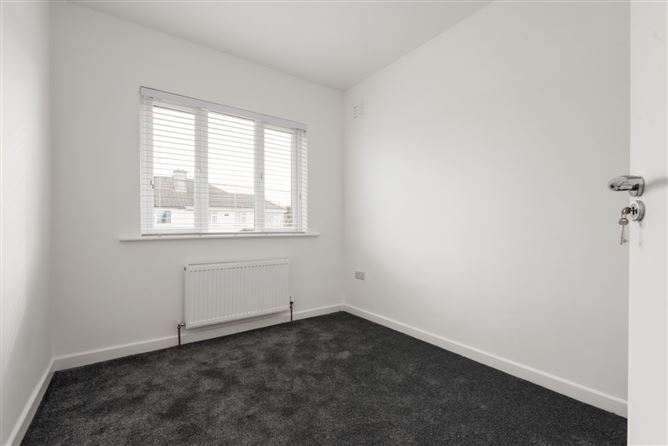 16 Orchardstown Park, Rathfarnham, Dublin 14