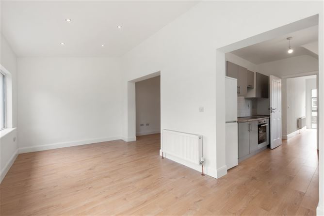 16 Orchardstown Park, Rathfarnham, Dublin 14