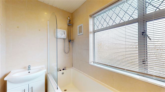 15 The Grove, Millbrook Lawns, Tallaght,   Dublin 24