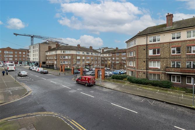 Apt 2, 31-32 Britain Place, Cumberland Street, Mountjoy Square, Dublin 1