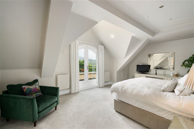 77 Ballintyre Grove, Ballinteer, Dublin 16