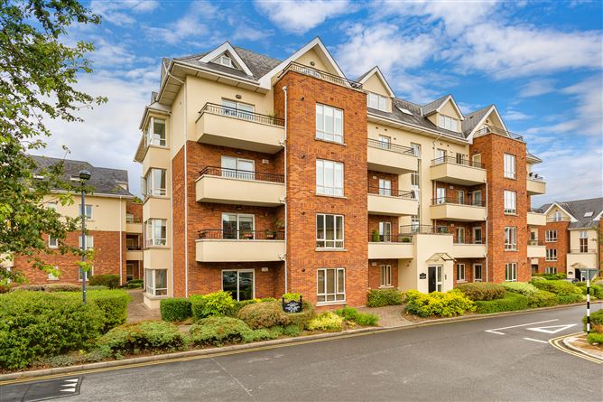 77 Ballintyre Grove, Ballinteer, Dublin 16