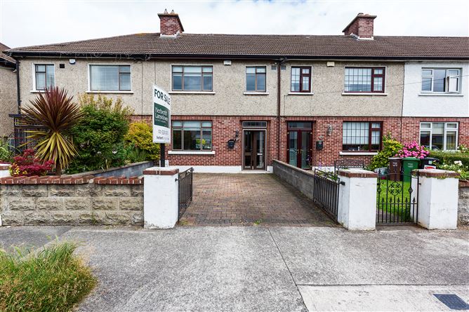 8 Whitehall Park, Kimmage, Dublin 12