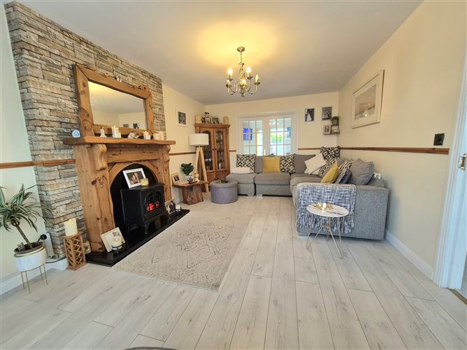 12 The Spires, Termonfeckin, Louth