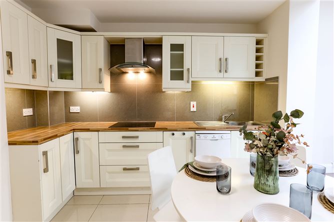 113A Woodlawn Park Grove, Firhouse,   Dublin 24