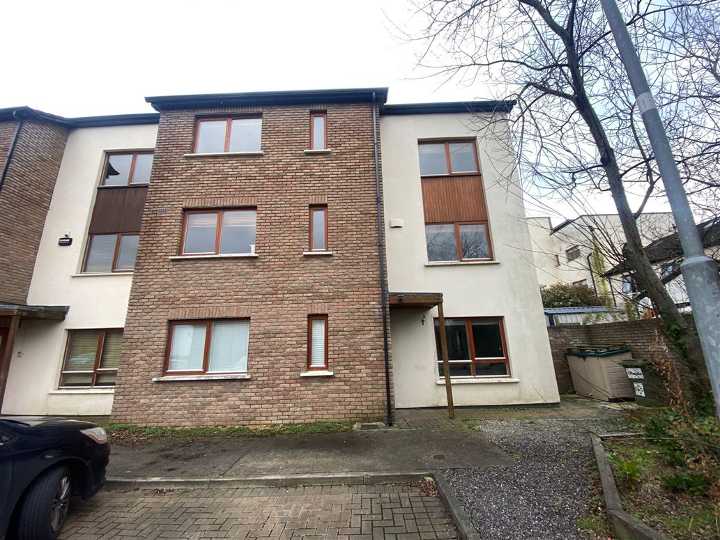 Hunters Court, Hunters Wood, Ballycullen, Dublin 24