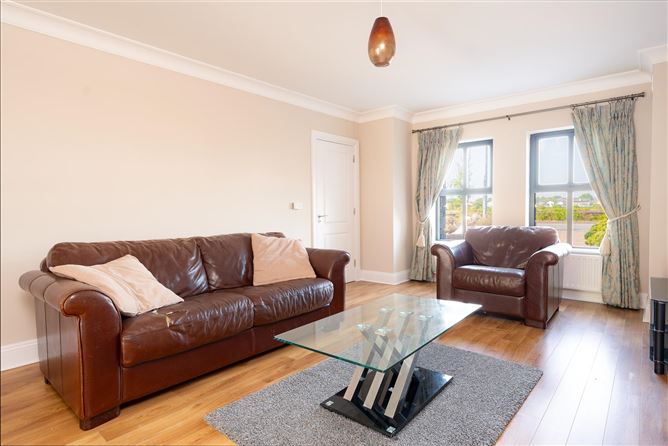 18 Orancourt, Oranhill, Oranmore, Galway