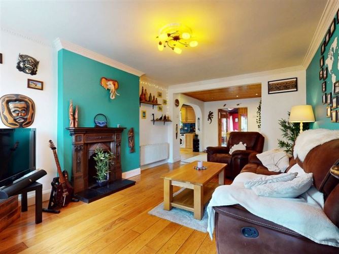 1 Woodford Meadows, Dublin 22, Co. Dublin