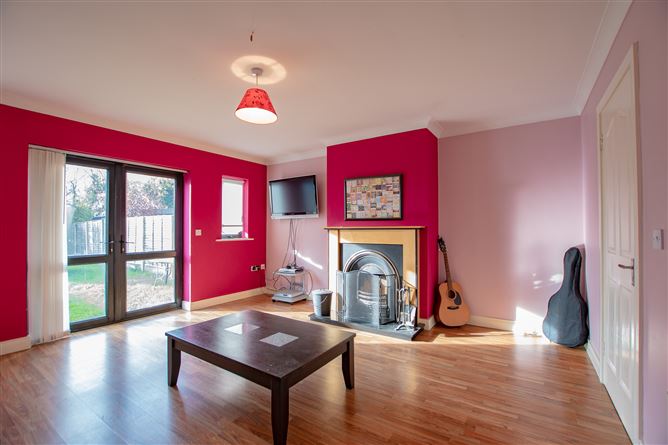 10 Castle View Court, Delvin, Westmeath