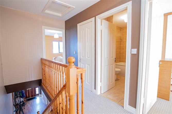 10 Castle View Court, Delvin, Westmeath